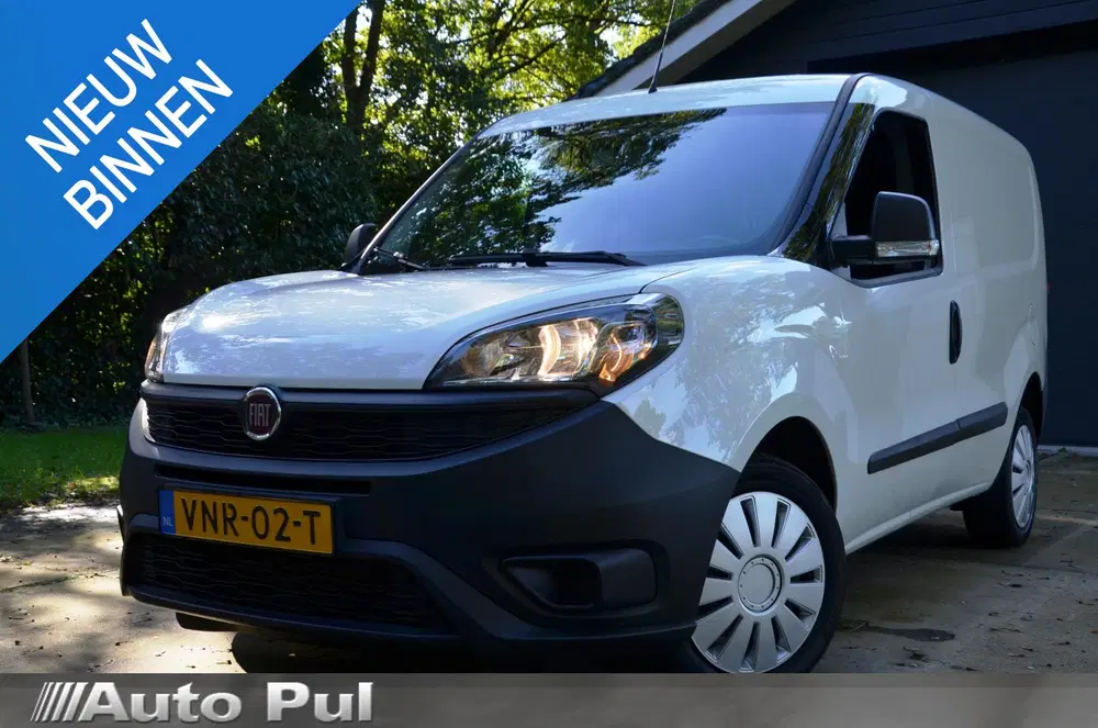 Fiat Doblo Doblò Cargo 1.6 MJ L1H1 S Basis Airco uit 2022