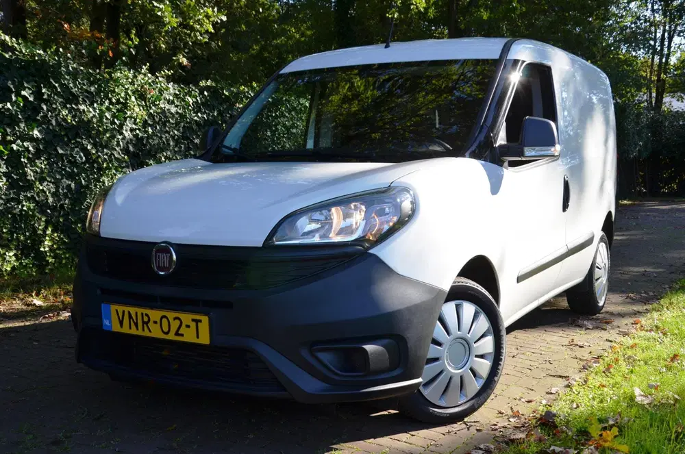 Fiat Doblo Doblò Cargo 1.6 MJ L1H1 S Basis Airco uit 2022, foto 8