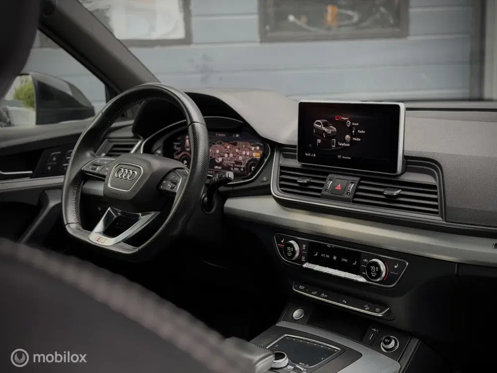 Audi Q5 55 TFSI e Quattro Comp S Line B&O uit 2020, foto 15