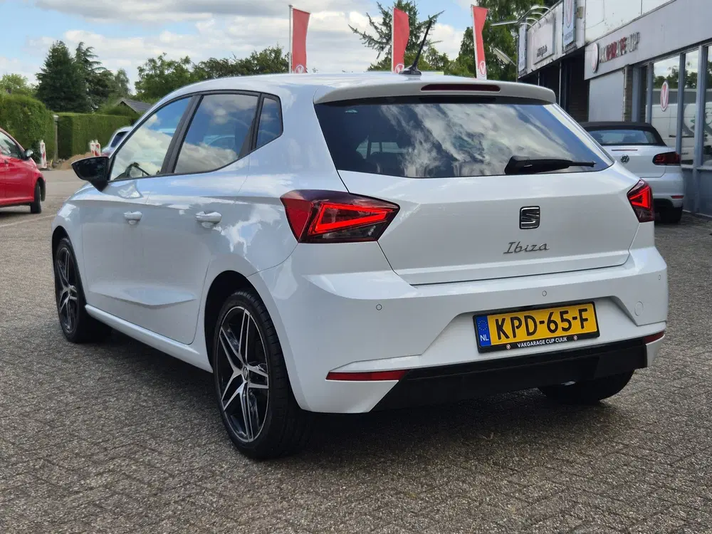 SEAT Ibiza 1.0 EcoTSI FR Anniversary 116PK Navigatie uit 2025, foto 3