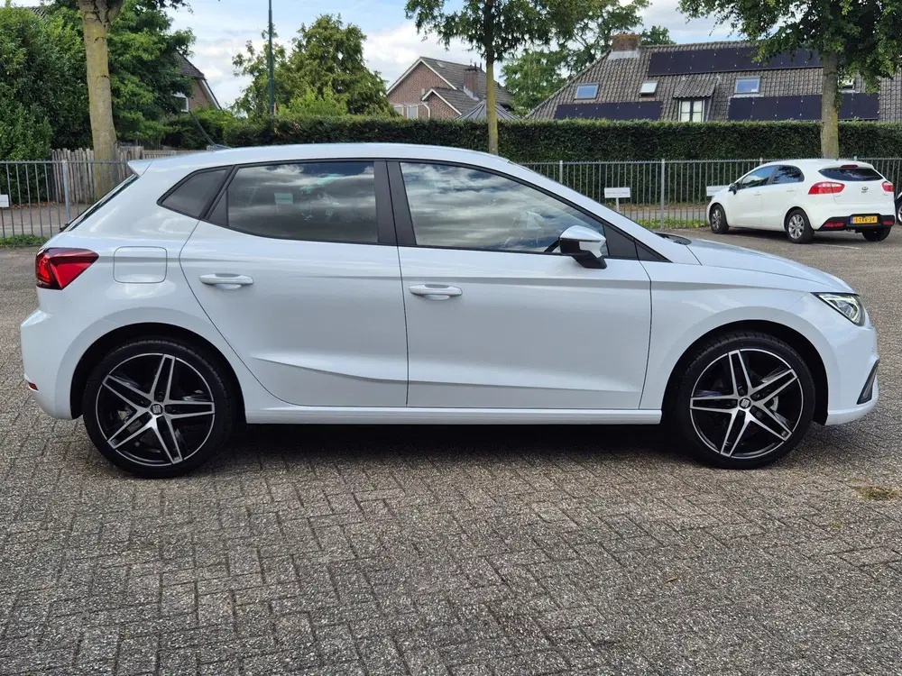SEAT Ibiza 1.0 EcoTSI FR Anniversary 116PK Navigatie uit 2025, foto 5
