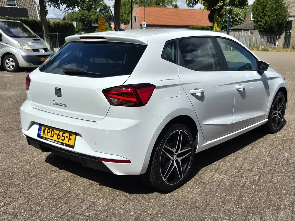 SEAT Ibiza 1.0 EcoTSI FR Anniversary 116PK Navigatie uit 2025, foto 9