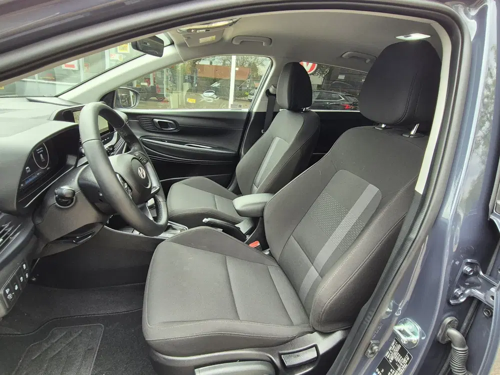Hyundai i20 1.0 T-GDI Premium AUTOMAAT uit 2025, foto 13