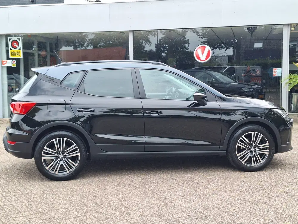 SEAT Arona 1.0 TSI Style Business Intense NAVIGATIE uit 2021, foto 6