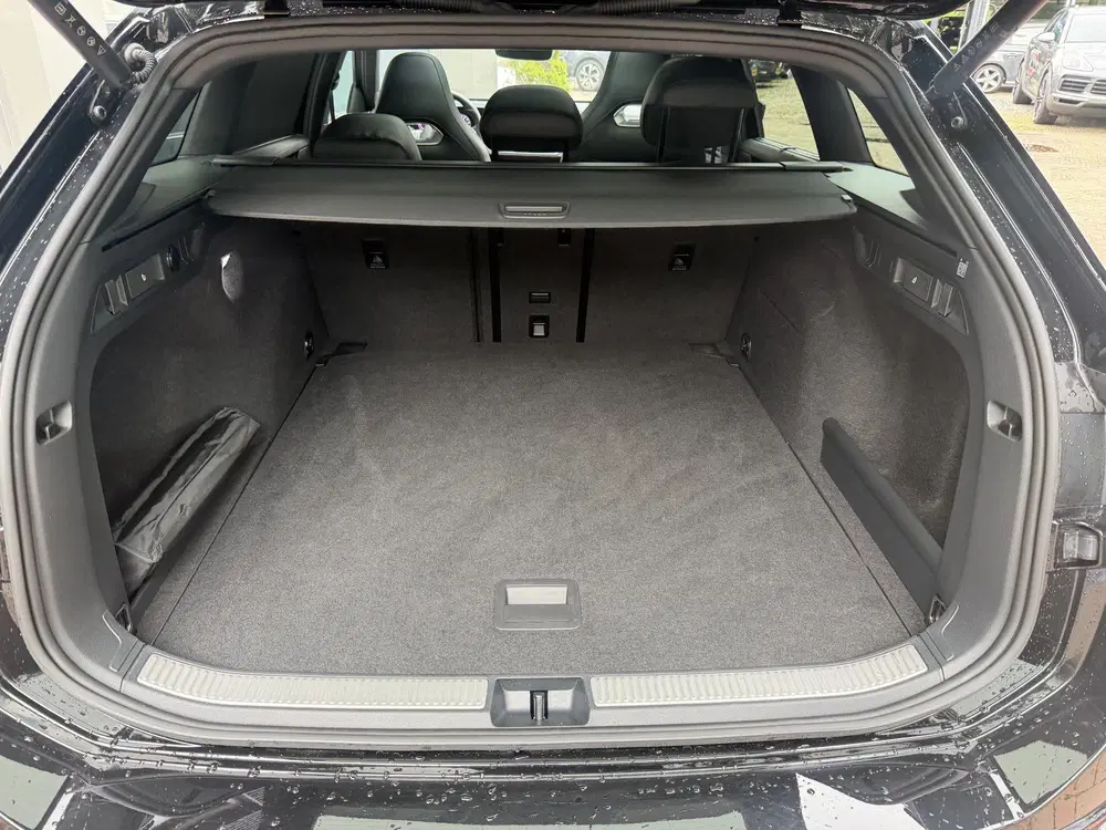 Volkswagen Passat 1.5 Hybrid R-Line Edition E-tsi ex uit 2025, foto 10