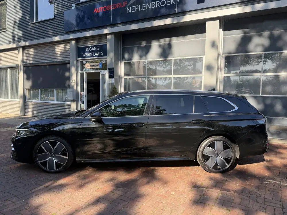 Volkswagen Passat 1.5 Hybrid R-Line Edition E-tsi ex uit 2025, foto 5