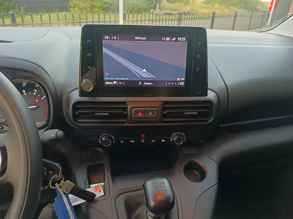 Toyota Proace City 1.5 D-4D Live uit 2022, foto 9
