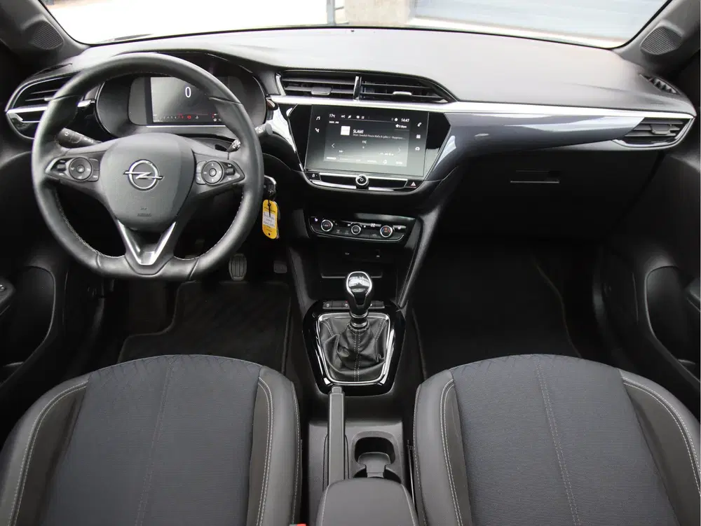 Opel Corsa 1.2 GS Line Pano uit 2023, foto 13