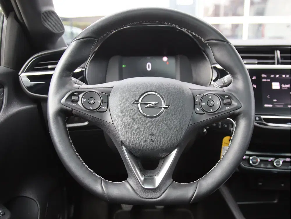 Opel Corsa 1.2 GS Line Pano uit 2023, foto 15
