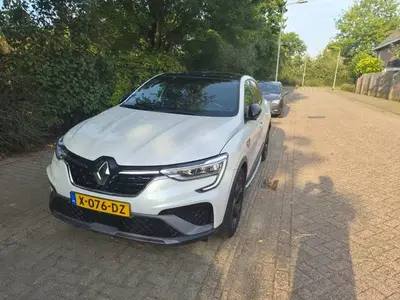 Renault Arkana 1.6 E-tech Hybrid 145pk Aut 2022 Wit uit 2022
