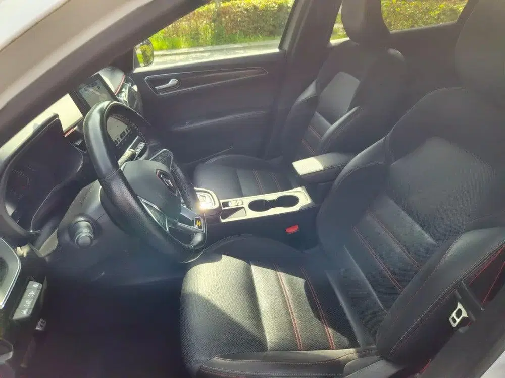 Renault Arkana 1.6 E-tech Hybrid 145pk Aut 2022 Wit uit 2022, foto 10
