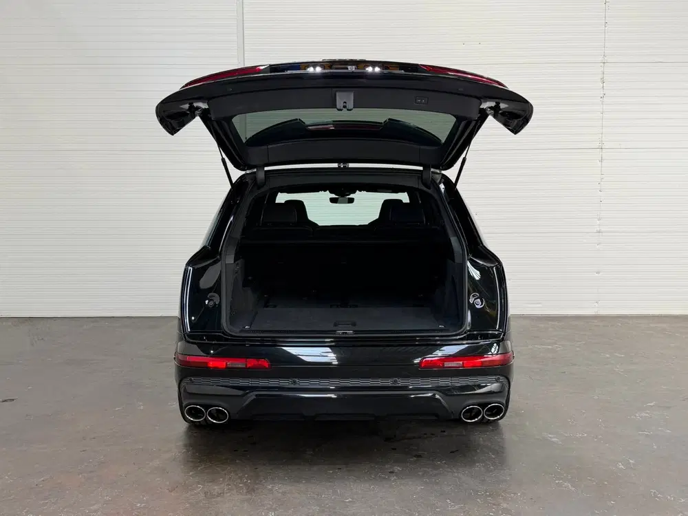Audi Q7 4.0 TFSI SQ7 quattro 7p soft close uit 2022, foto 9