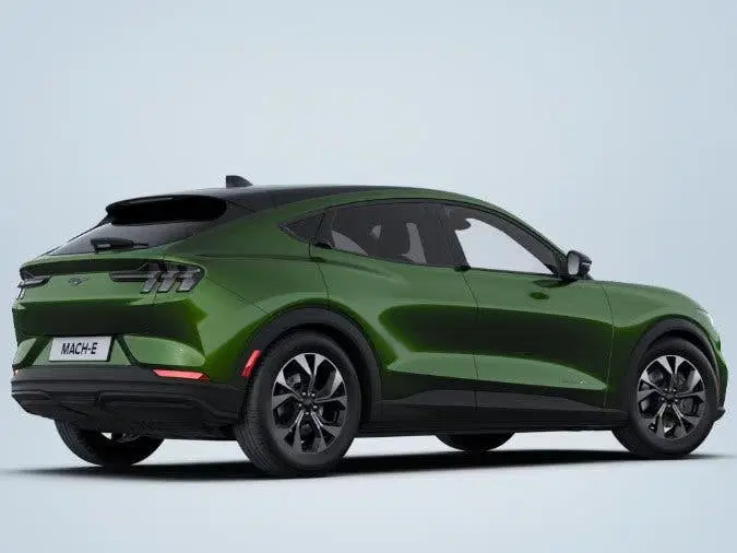 Ford Mustang Mach-E Standard RWD 73 kWh uit 2026, foto 3