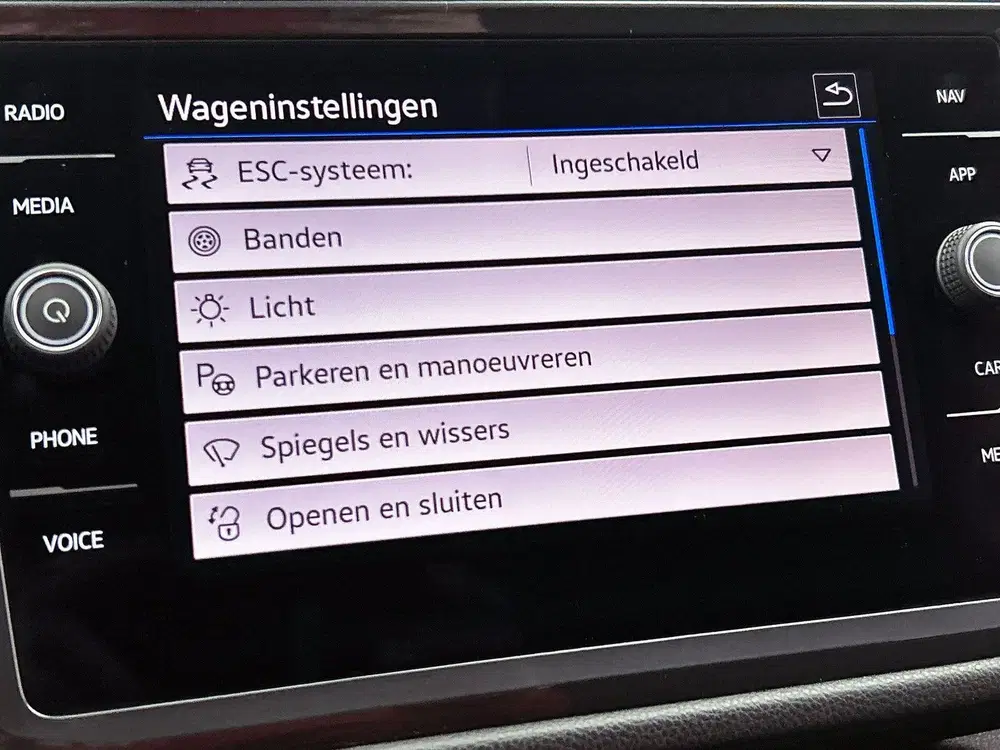 Volkswagen Tiguan Allspace 1.5 TSI Life Business uit 2022, foto 10