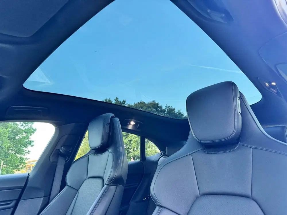 Porsche Taycan Taycan 4 Cross Turismo Panodak uit 2023, foto 4