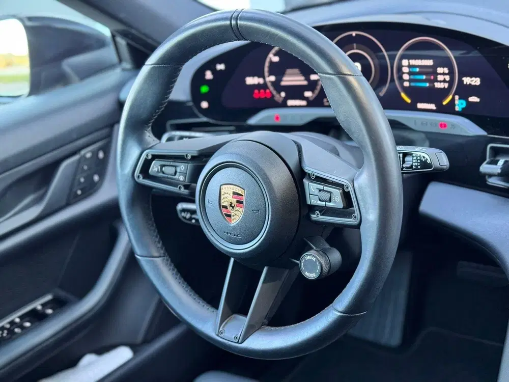 Porsche Taycan Taycan 4 Cross Turismo Panodak uit 2023, foto 5