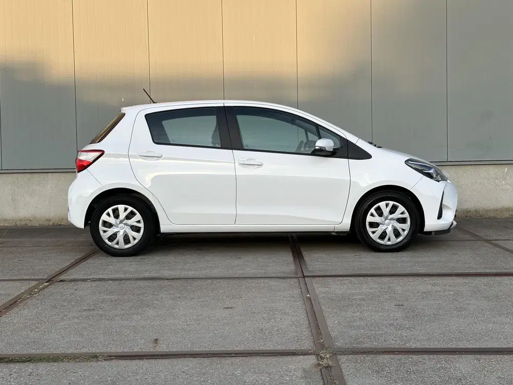 Toyota Yaris 1.0 VVT-i Active NAP dealer onderhouden uit 2019, foto 6
