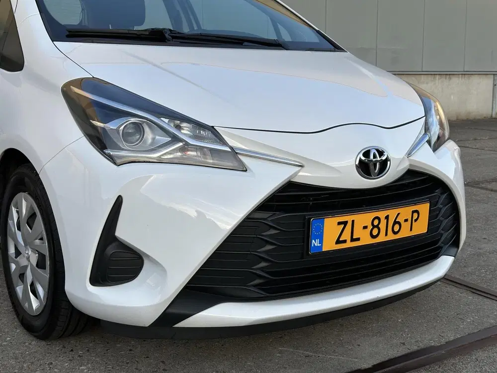 Toyota Yaris 1.0 VVT-i Active NAP dealer onderhouden uit 2019, foto 9