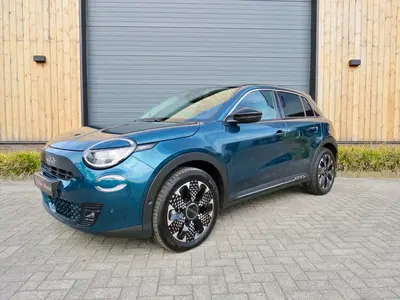 Fiat 600e La Prima 54 kWh *Full option *Leder *Stoel uit 2025