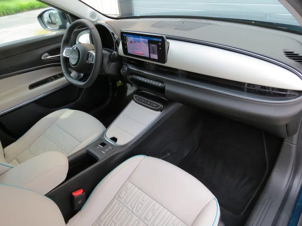 Fiat 600e La Prima 54 kWh *Full option *Leder *Stoel uit 2025, foto 3