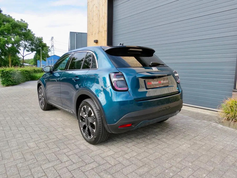Fiat 600e La Prima 54 kWh *Full option *Leder *Stoel uit 2025, foto 6