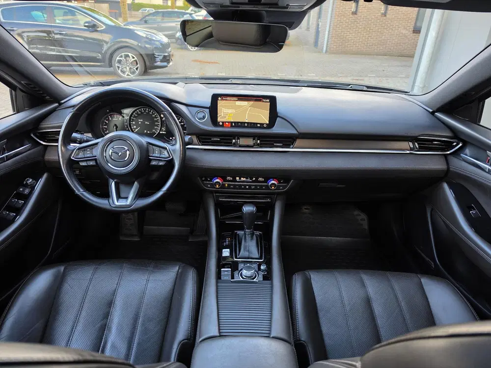 Mazda 6 2.5 SkyActiv-G 194 Signature Schuifdak uit 2019, foto 13