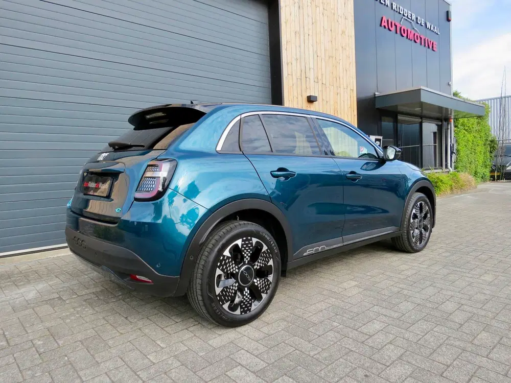 Fiat 600e La Prima 54 kWh *Full option *Leder *Stoel uit 2025, foto 10