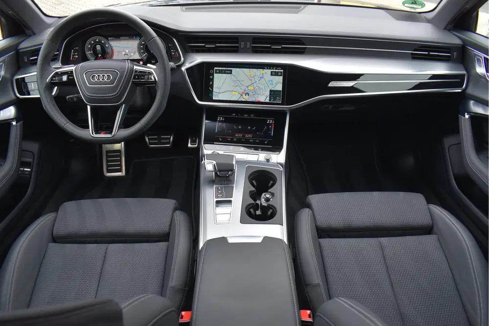 Audi A6 55 TFSI e Quattro S-Line 367 Pk Competitio uit 2023, foto 11