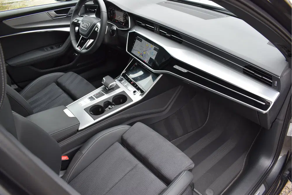Audi A6 55 TFSI e Quattro S-Line 367 Pk Competitio uit 2023, foto 13