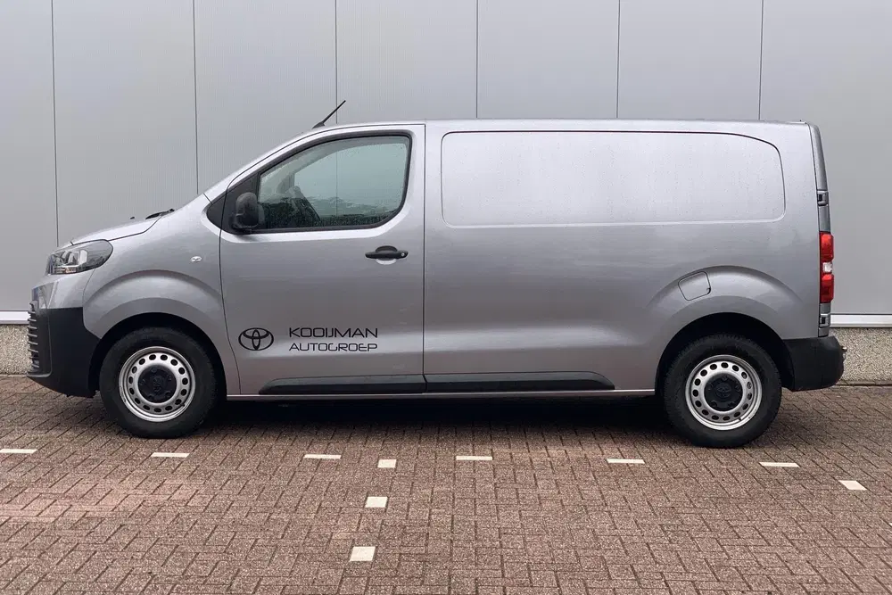 Toyota Proace 2.0 D-4D L1 Challenger uit 2024, foto 4