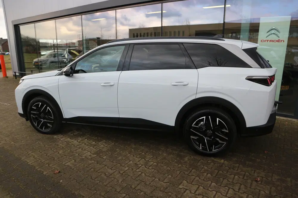 Peugeot 5008 1.2 Hybrid 136 AUT Allure 7PERSOONS 360CAM uit 2025, foto 3