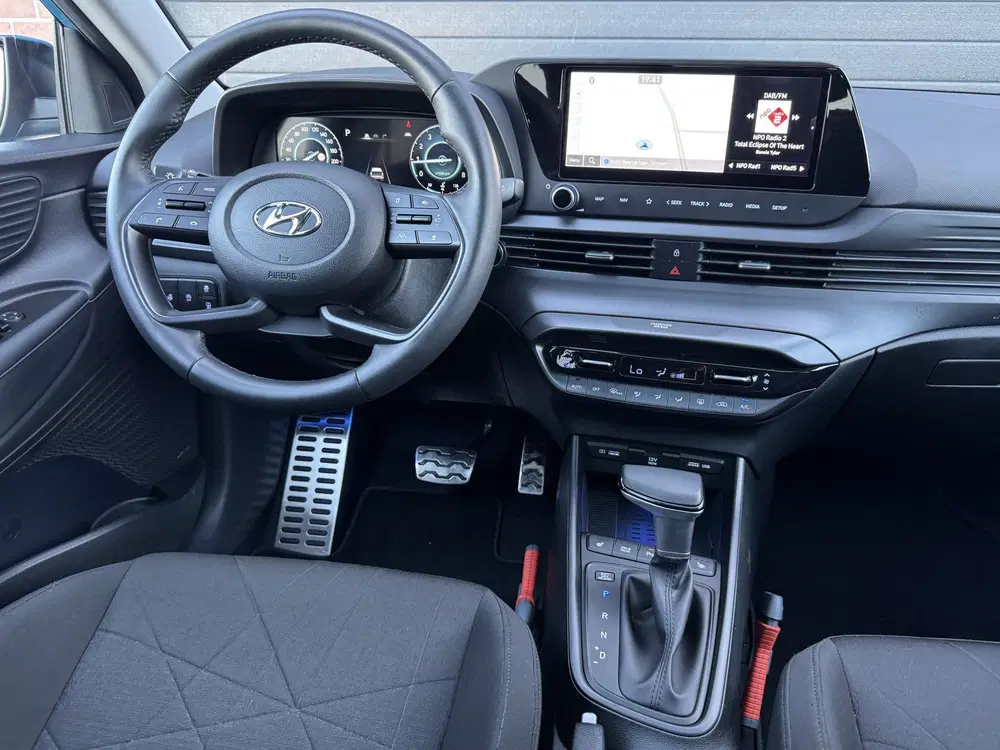 Hyundai BAYON 1.0 T-GDI PREMIUM SKY uit 2022, foto 13
