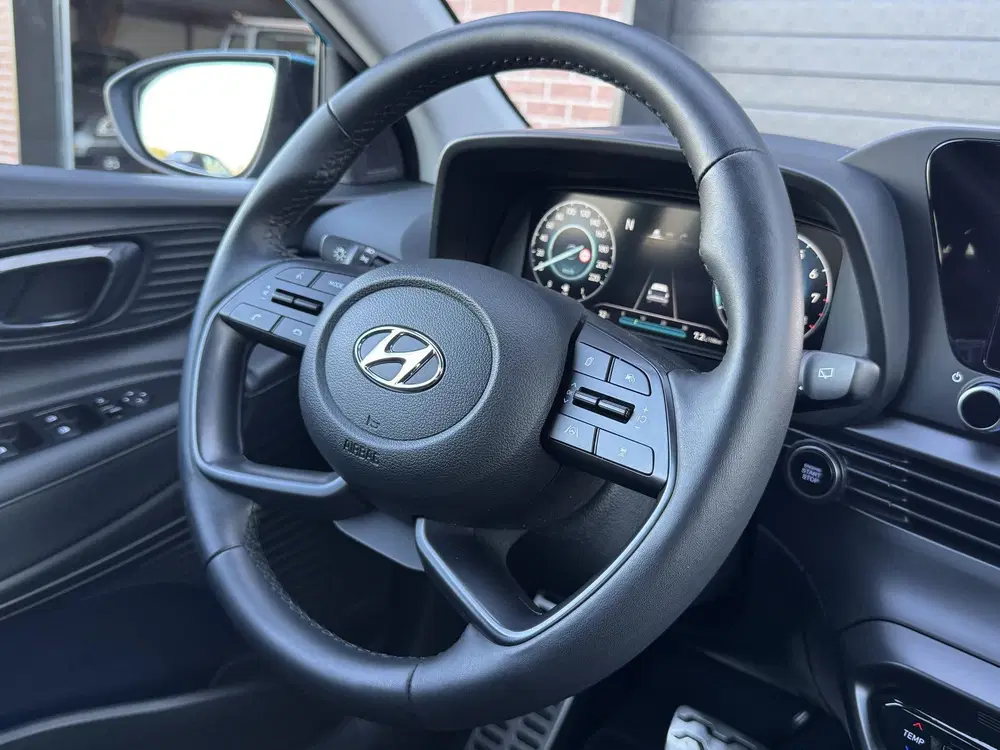 Hyundai BAYON 1.0 T-GDI PREMIUM SKY uit 2022, foto 14