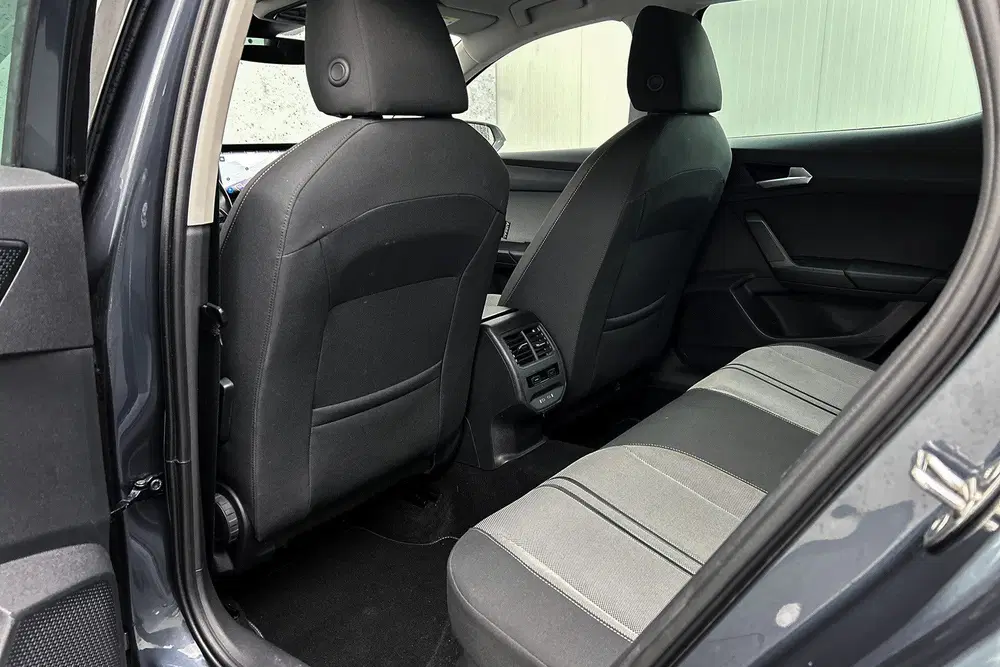 SEAT Leon 1.5 eTSI Style Launch Edition uit 2021, foto 13