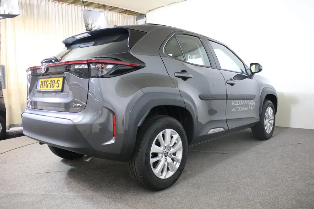 Toyota Yaris Cross 1.5 Hybrid 115 Active uit 2025, foto 2