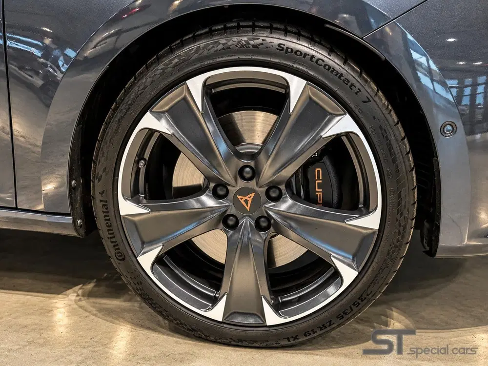 Cupra Leon 1.4 e-Hybrid VZ uit 2022, foto 11