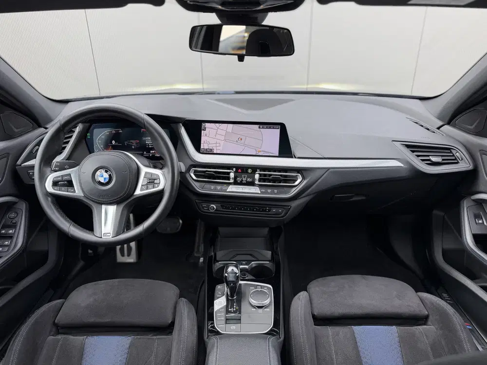 BMW 1-serie 120i M Sport Edition uit 2021, foto 6