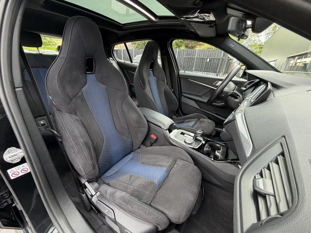 BMW 1-serie 120i M Sport Edition uit 2021, foto 7