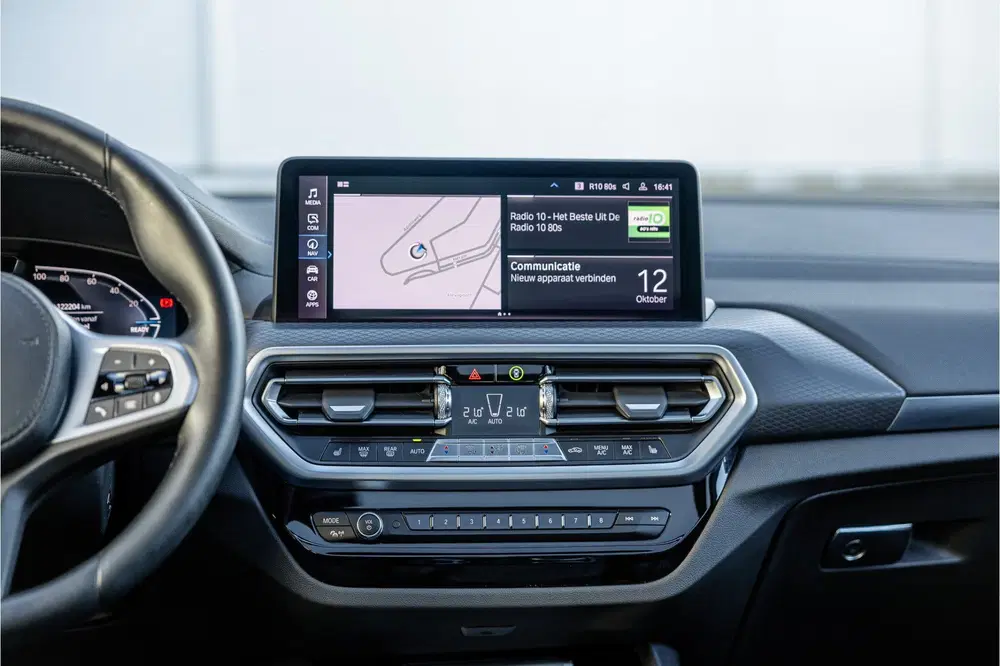 BMW iX3 High Executive 80 kWh SOH 99% M Sport uit 2022, foto 12