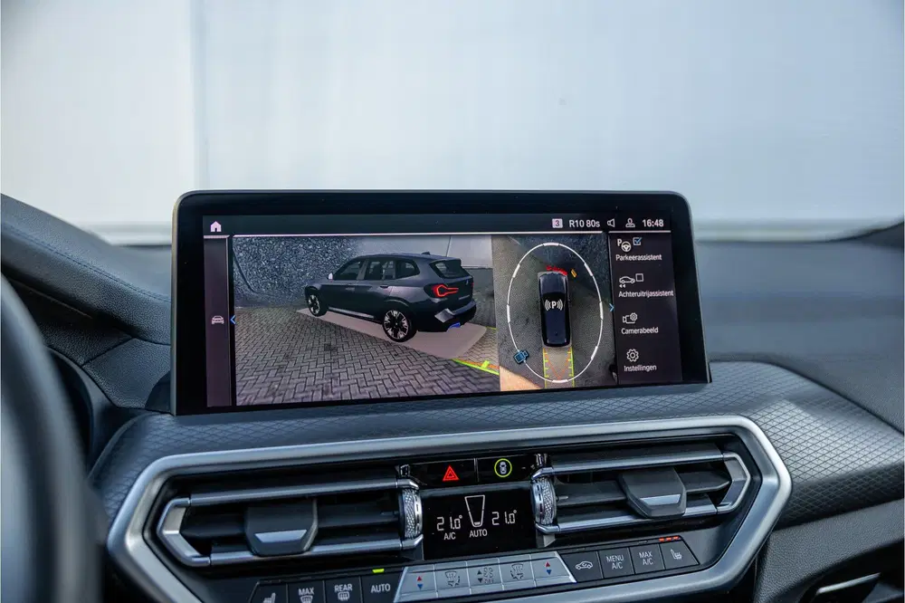 BMW iX3 High Executive 80 kWh SOH 99% M Sport uit 2022, foto 14