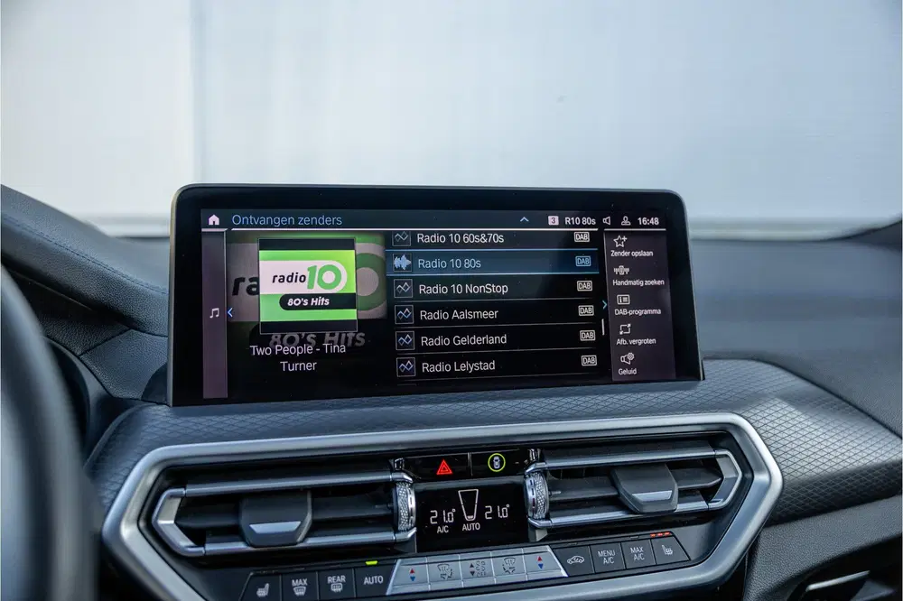 BMW iX3 High Executive 80 kWh SOH 99% M Sport uit 2022, foto 15