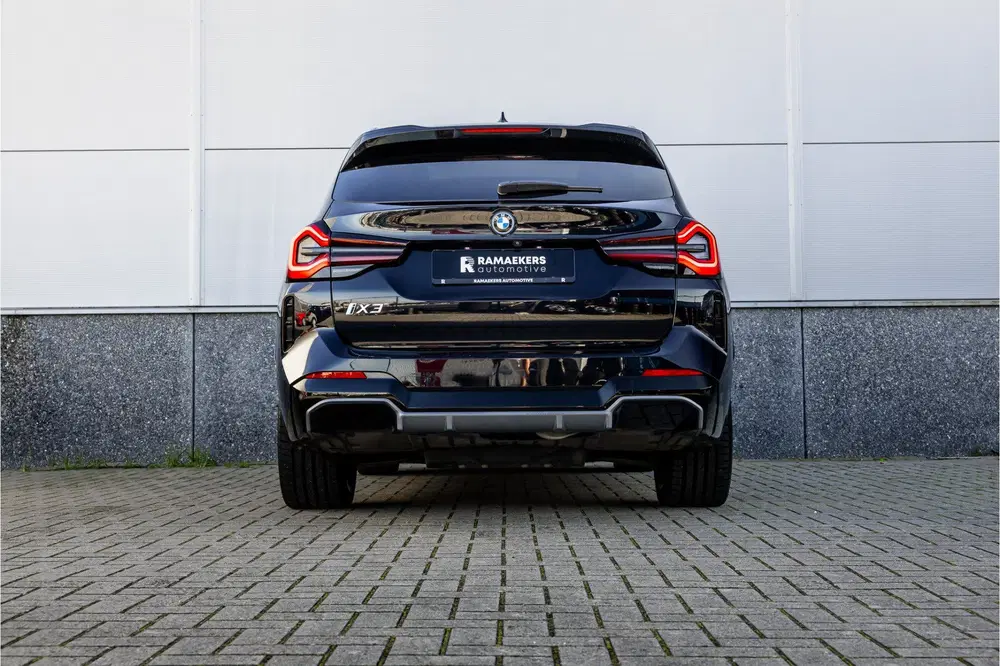 BMW iX3 High Executive 80 kWh SOH 99% M Sport uit 2022, foto 5