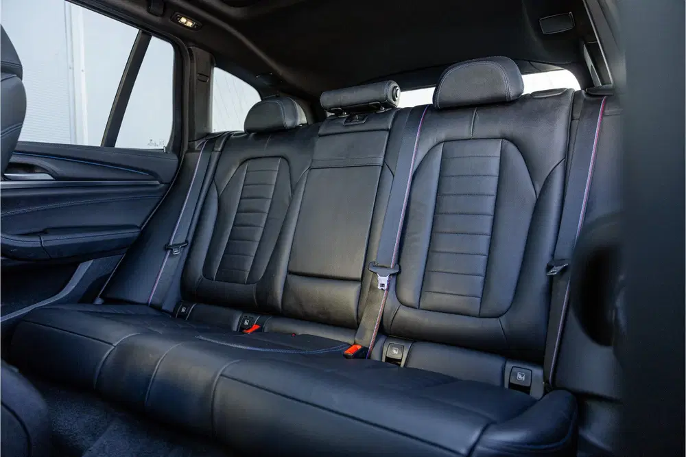 BMW iX3 High Executive 80 kWh SOH 99% M Sport uit 2022, foto 8