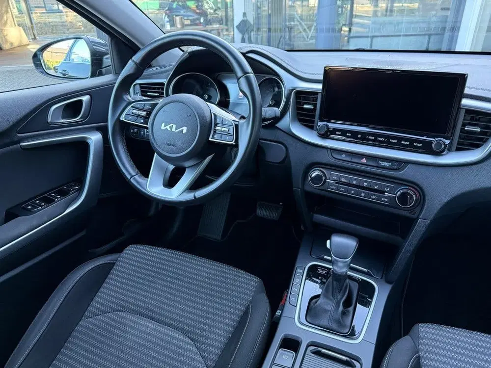 Kia Ceed 1.0 T-GDi MHEV DynamicLine N.A.P. carpl uit 2023, foto 7