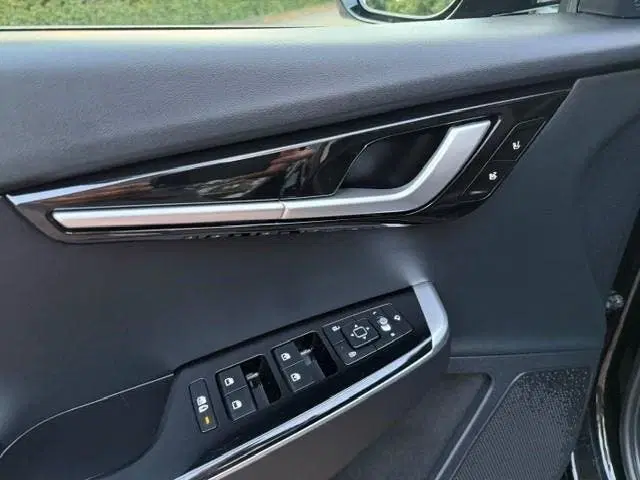 Kia EV6 Plus 77 uit 2022, foto 7