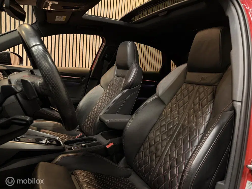 Audi S3 Limousine 2.0 TFSI Quattro PANO RS-LEDER V uit 2020, foto 10