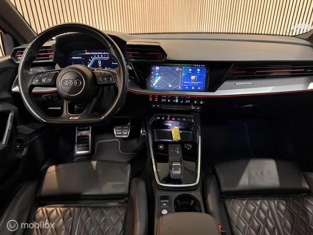 Audi S3 Limousine 2.0 TFSI Quattro PANO RS-LEDER V uit 2020, foto 3