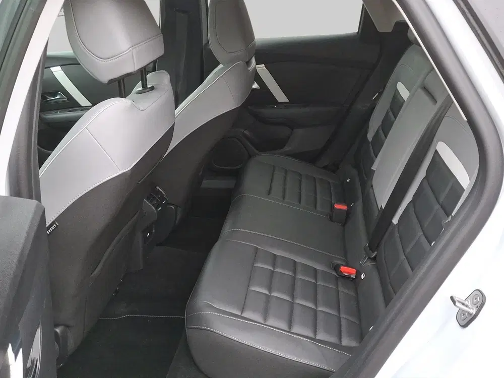 Citroën C4 1.2 Hybrid 145pk Max uit 2025, foto 10