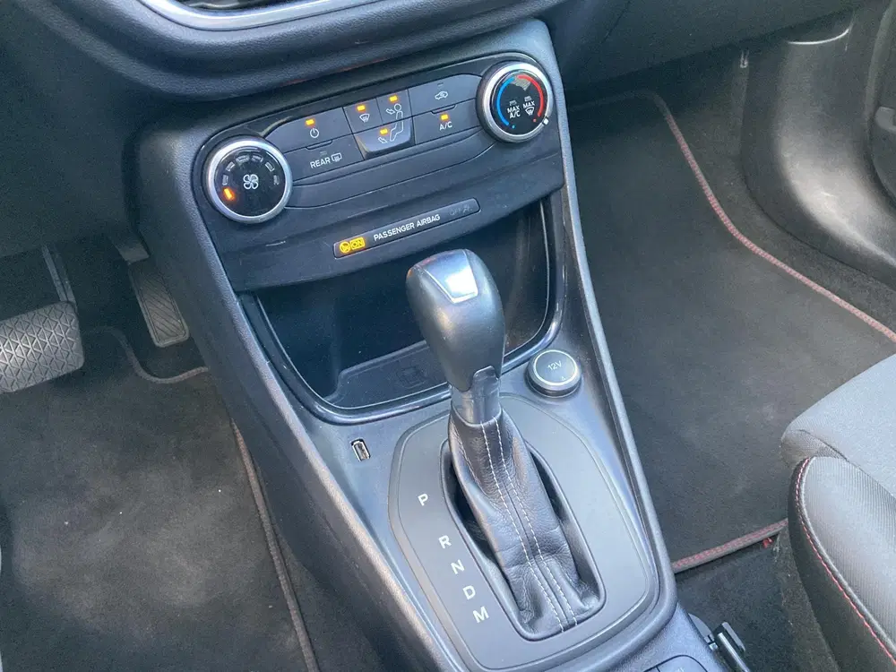 Ford Puma 1.0 EcoBoost Hybrid 125pk AUTOMAAT ST-line uit 2022, foto 11