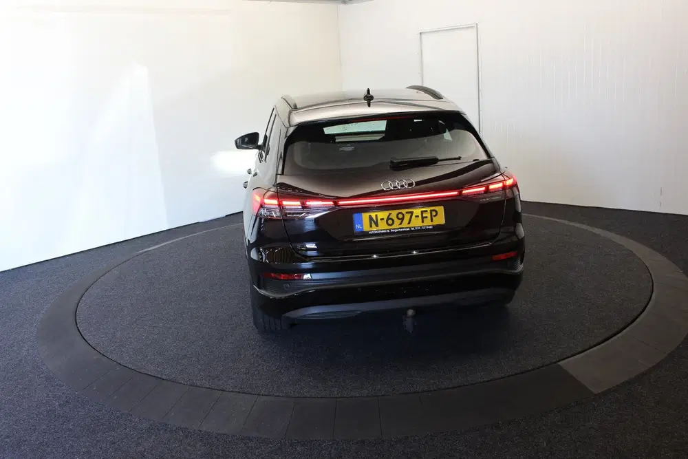 Audi Q4 e-tron 40 Launch edition Advanced 77 kWh Camera E uit 2021, foto 15